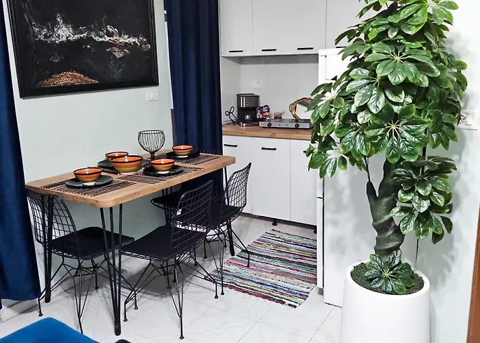 Klea Apartments